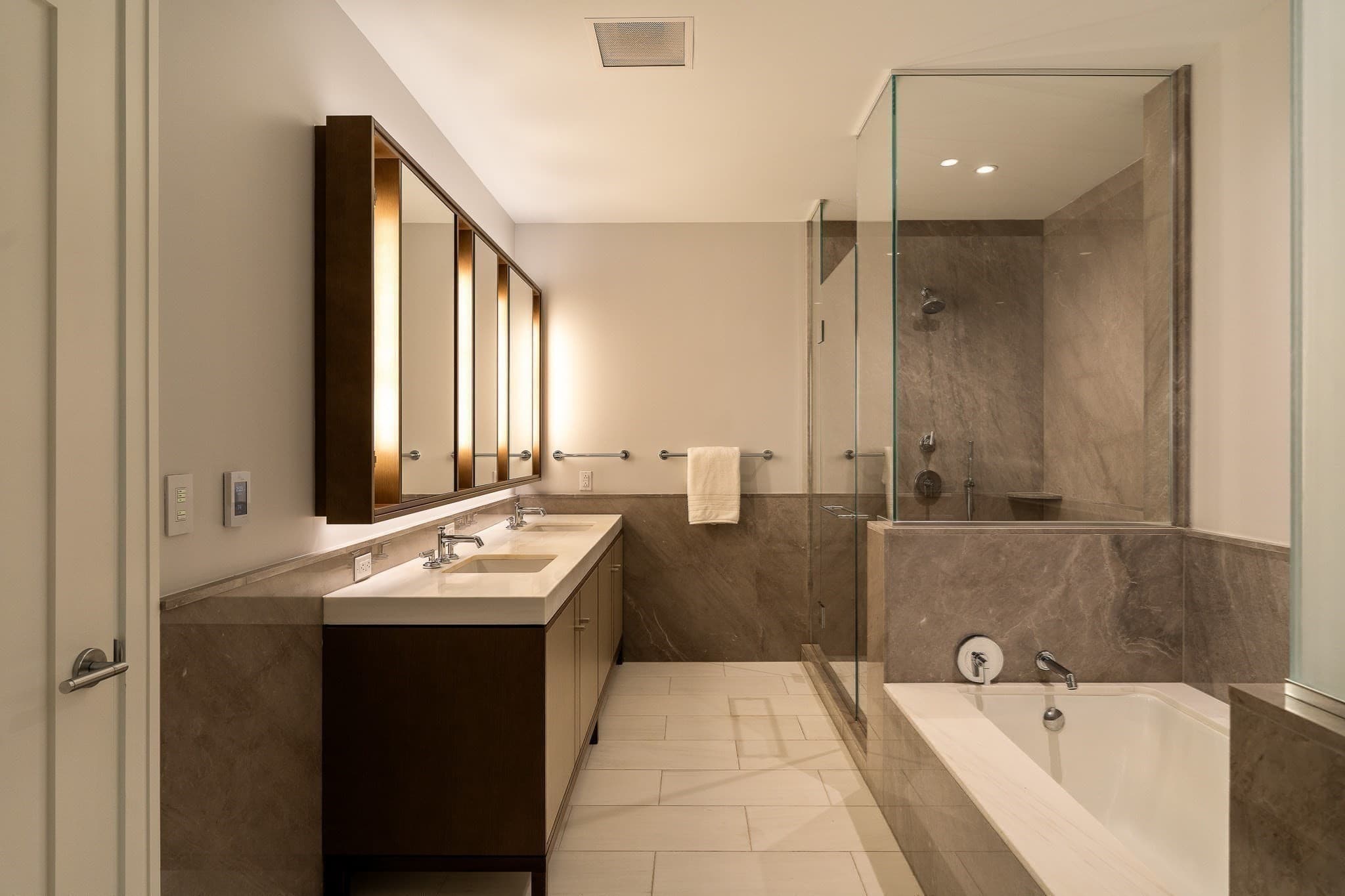 Condominium at 380 Harrison Ave, Boston MA 02118, photo 18 of 34