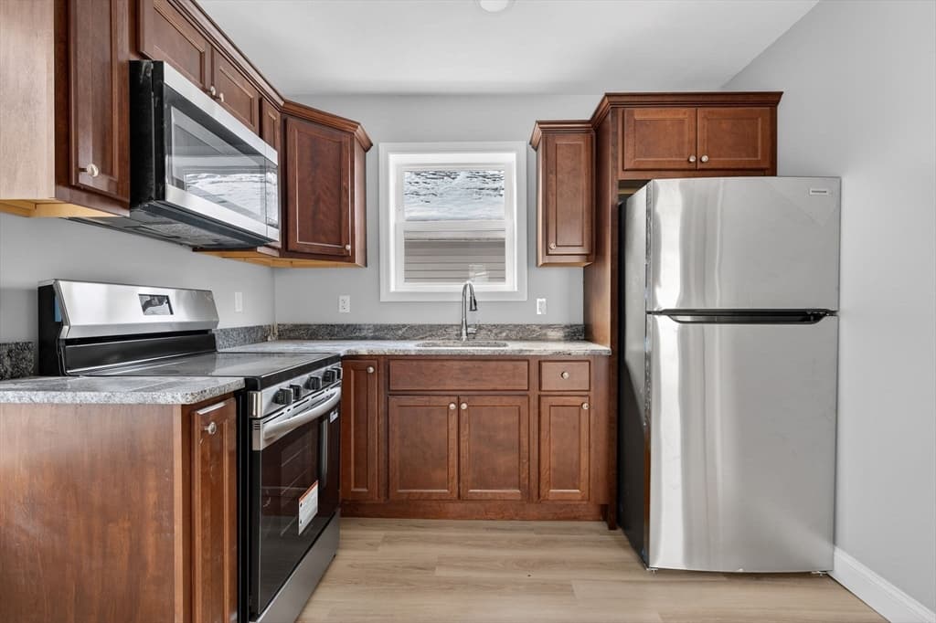 169 Grant Street., Fall River MA 02721 photo 27