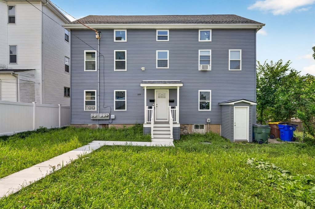 169 Grant Street., Fall River MA 02721 photo 2