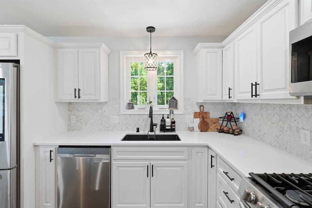 23 Richard K Stevens Dr, North Attleboro MA 02760 photo 7