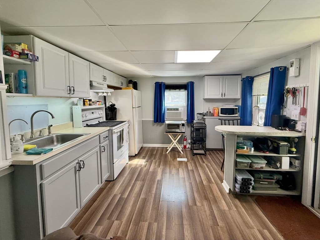 50 Puffin Dr, Chicopee MA 01020 photo 14