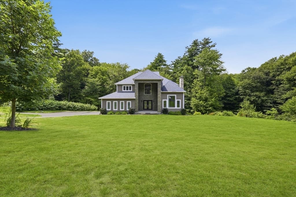 270 Barton Ave, Belchertown MA 01007 photo 39