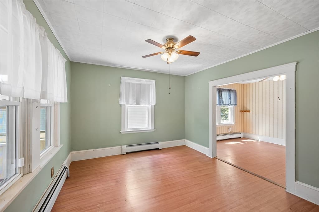 256 Green St, Fairhaven MA 02719 photo 6