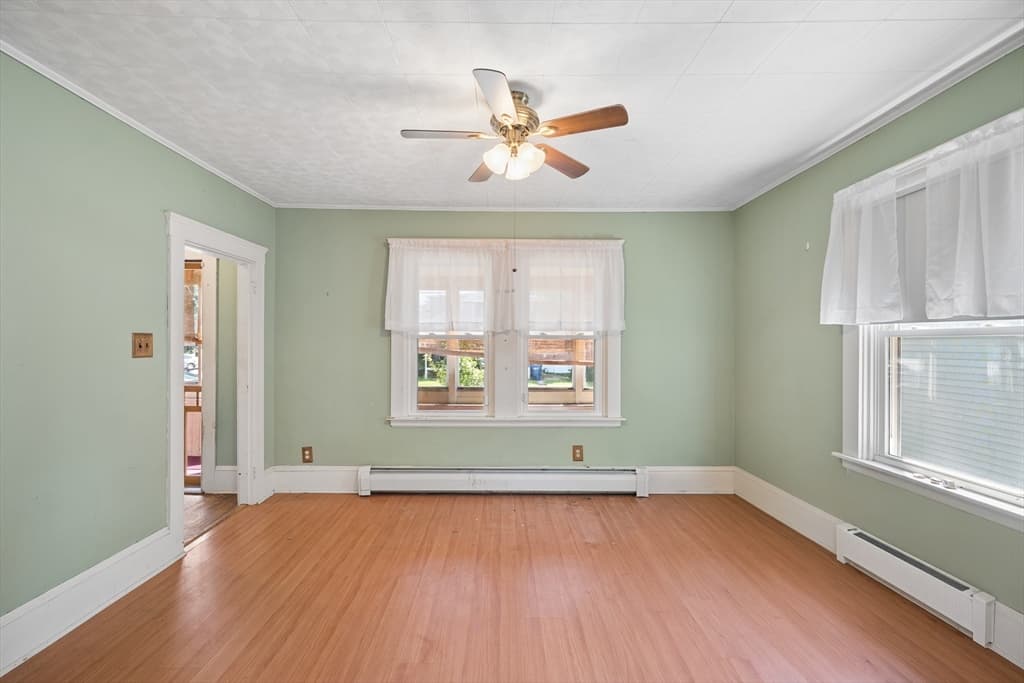 256 Green St, Fairhaven MA 02719 photo 5
