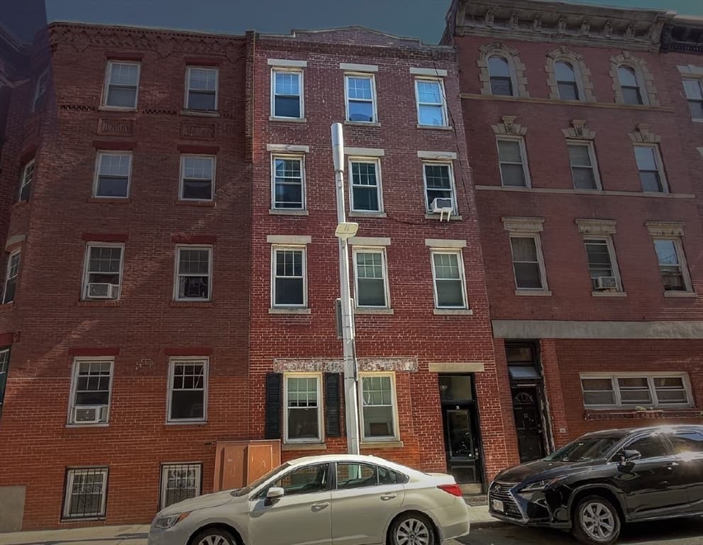 15 Cooper Street, Boston MA 02113