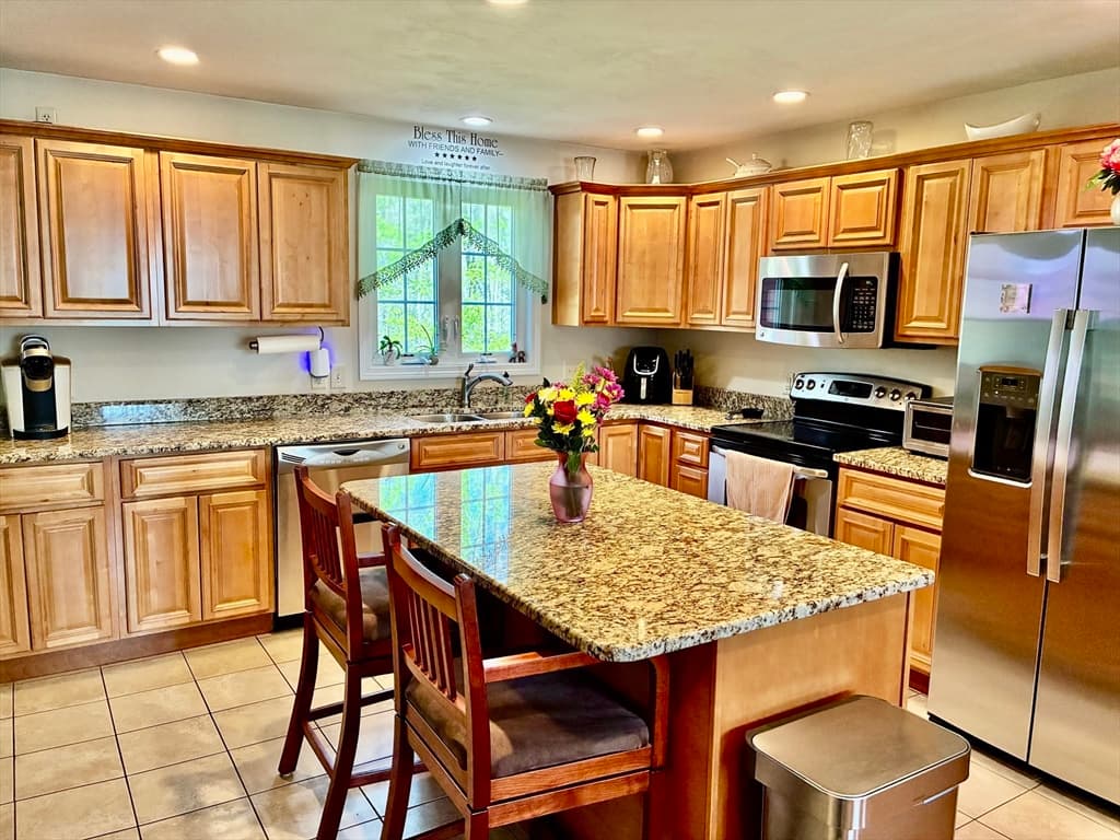 476 Wachusett St, Holden MA 01520 photo 7