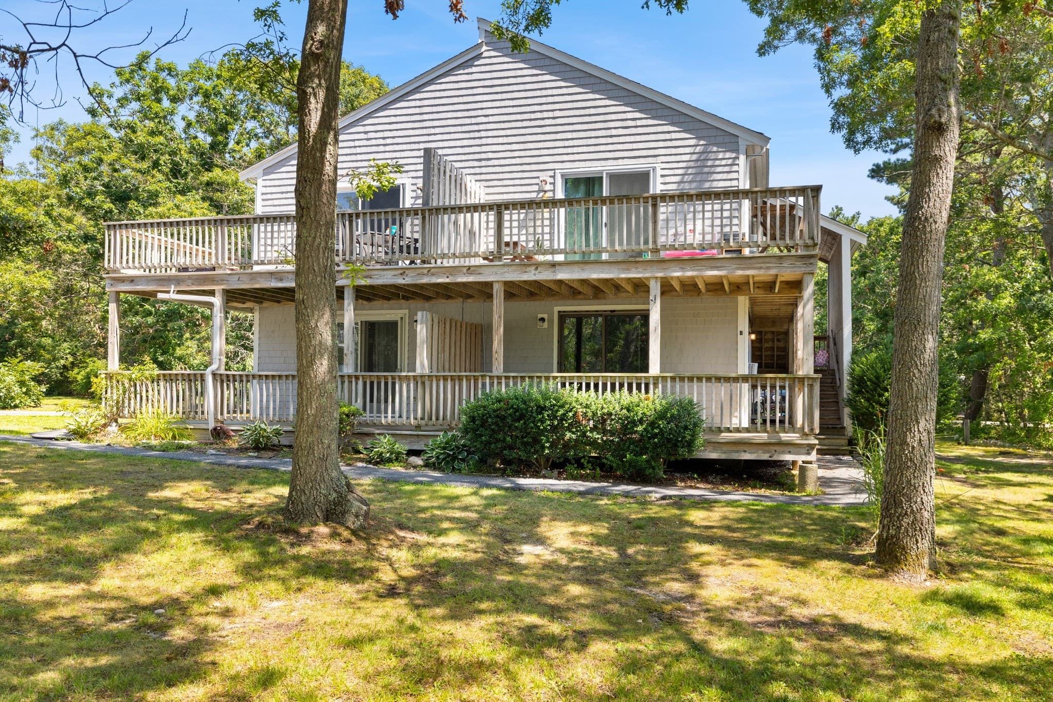 35 Ashumet Rd # 10B, Mashpee MA 02649