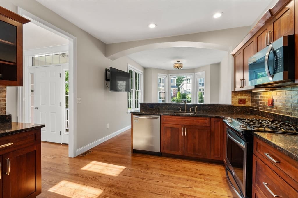 7 Riverwalk Ln # 7, Walpole MA 02032 photo 10