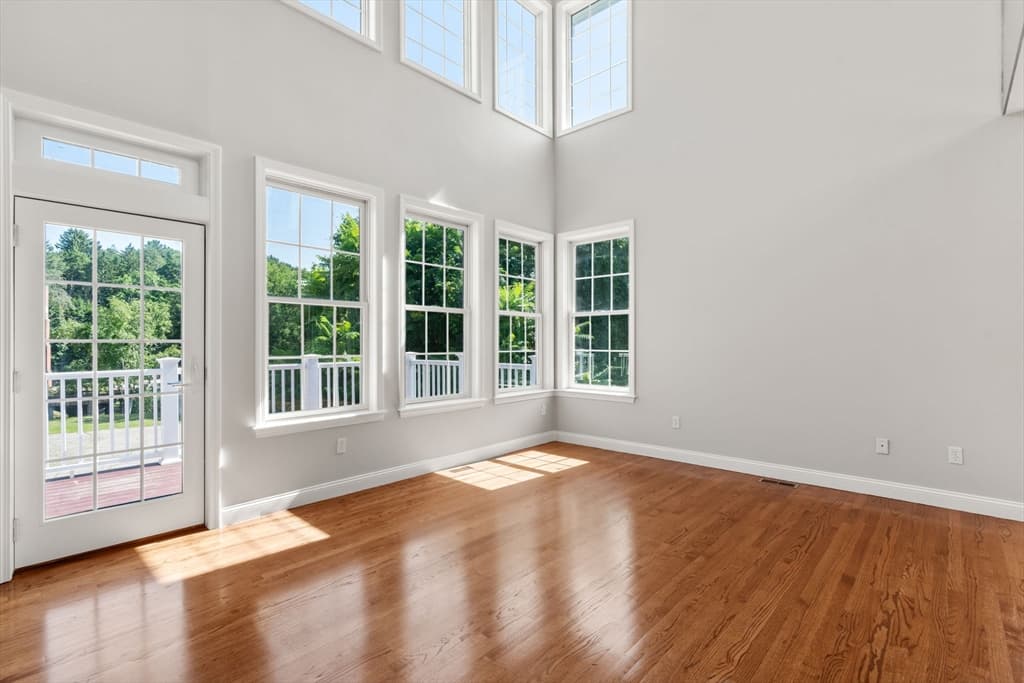 7 Riverwalk Ln # 7, Walpole MA 02032 photo 4