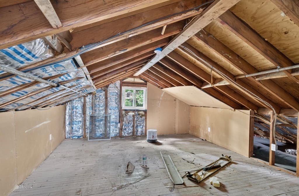 69 Wolcott Ave, Dartmouth MA 02747 photo 24