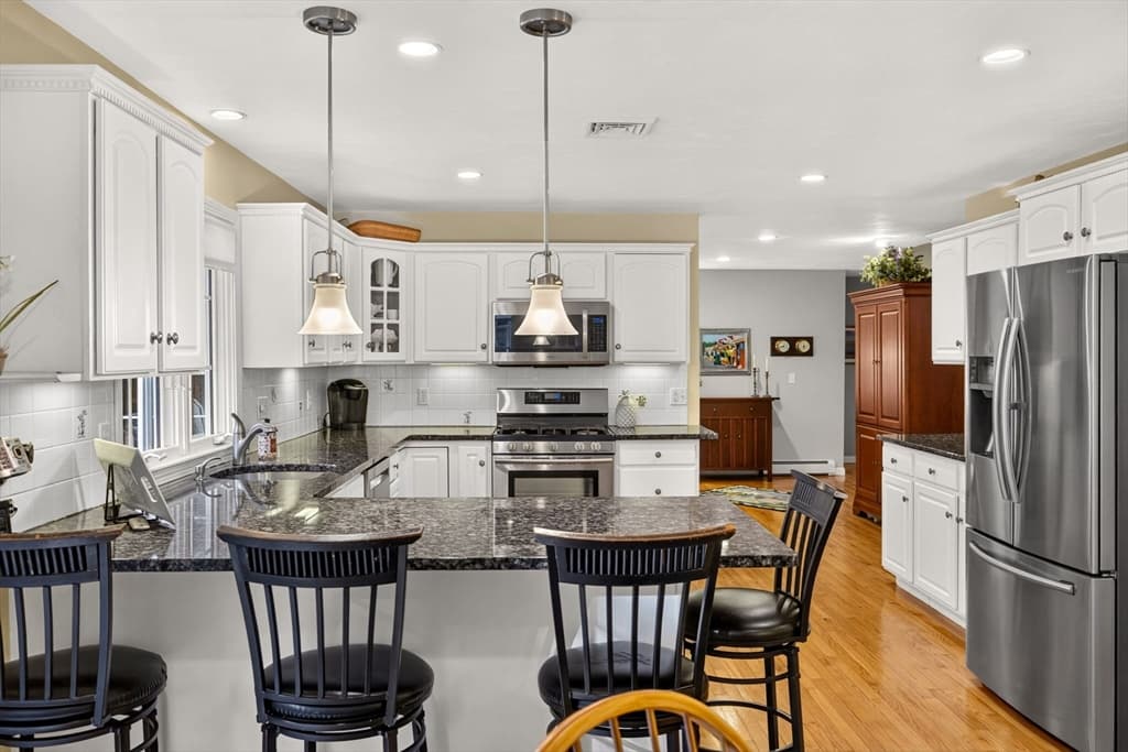 Single Family Residence at 15 Ironwood Court, Dennis MA 02638, Dennis, photo 7 of 42