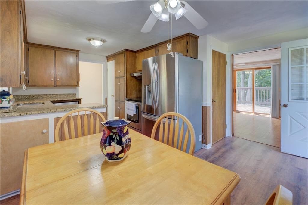 Single Family Residence at 16 Superior St, Warwick RI 02886, Warwick, photo 15 of 35