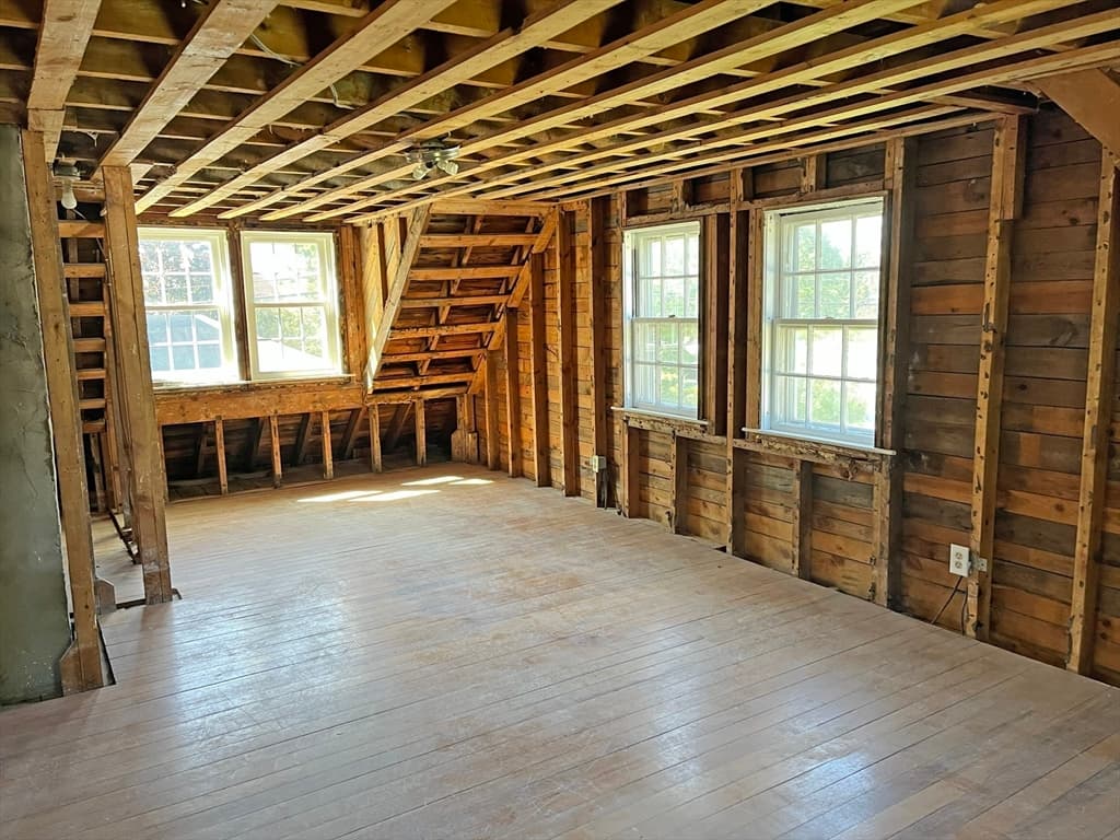 23 Hammond St, Mattapoisett MA 02739 photo 12