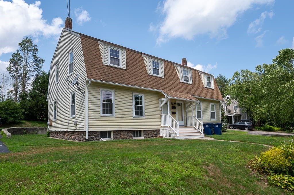 164 West Main, Millbury MA 01527