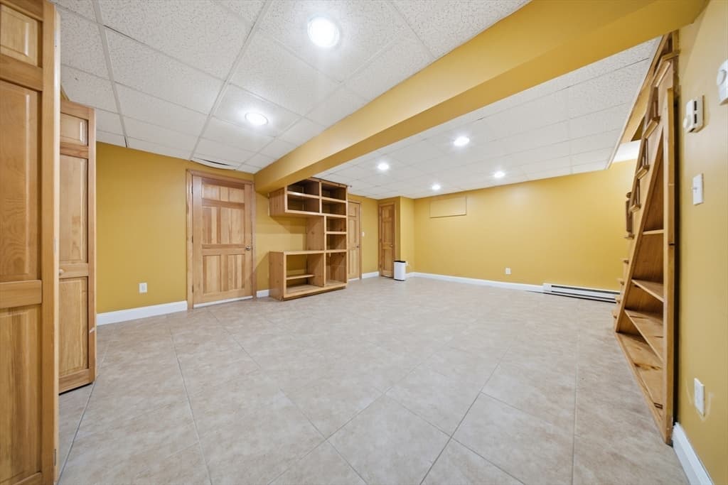 Condominium at 10 Erick Rd # 32, Mansfield MA 02048, Mansfield, photo 17 of 26