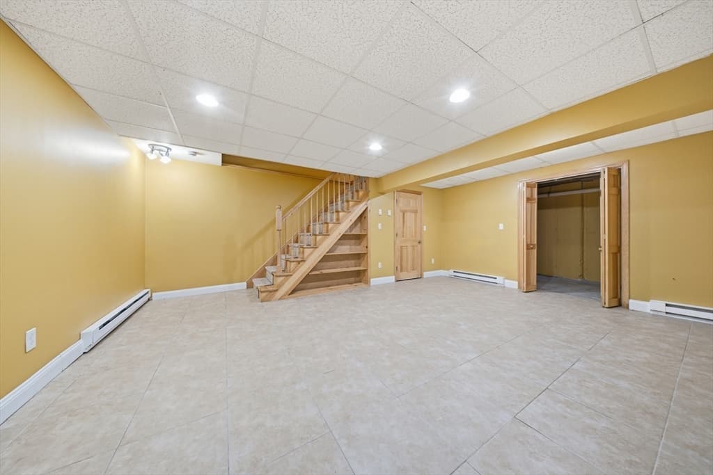 Condominium at 10 Erick Rd # 32, Mansfield MA 02048, Mansfield, photo 16 of 26