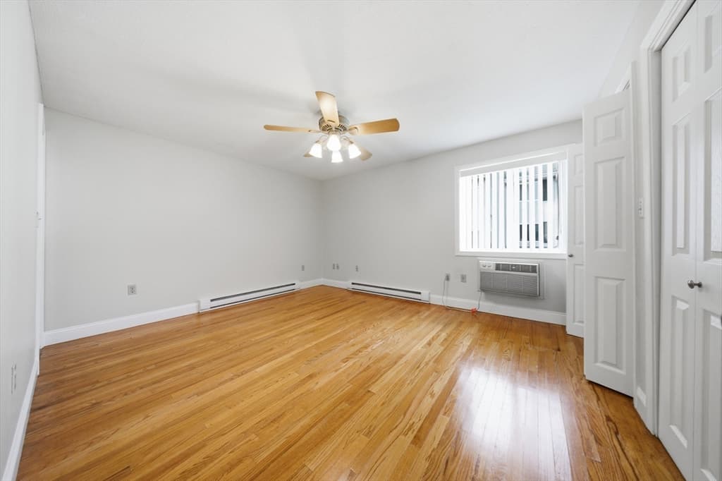 Condominium at 10 Erick Rd # 32, Mansfield MA 02048, Mansfield, photo 10 of 26