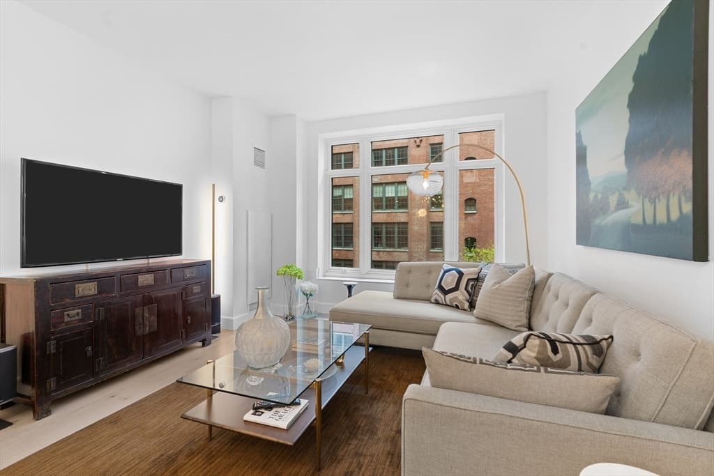 100 Lovejoy Wharf, Boston MA 02114 photo 6