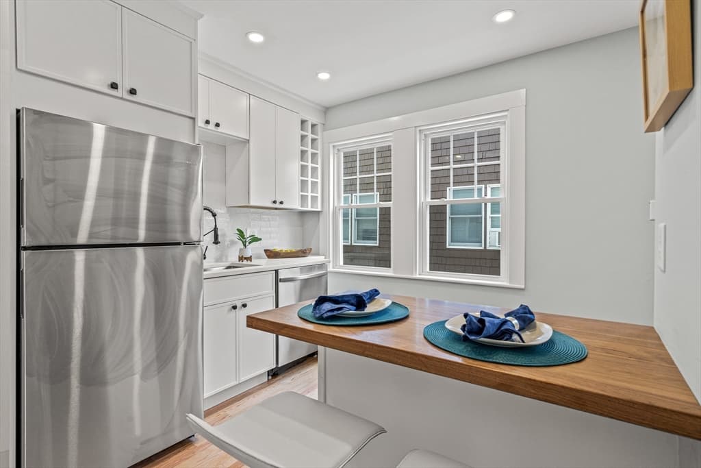 Condominium at 44-46 Woods Ave # 44, Somerville MA 02144, Somerville, photo 3 of 35