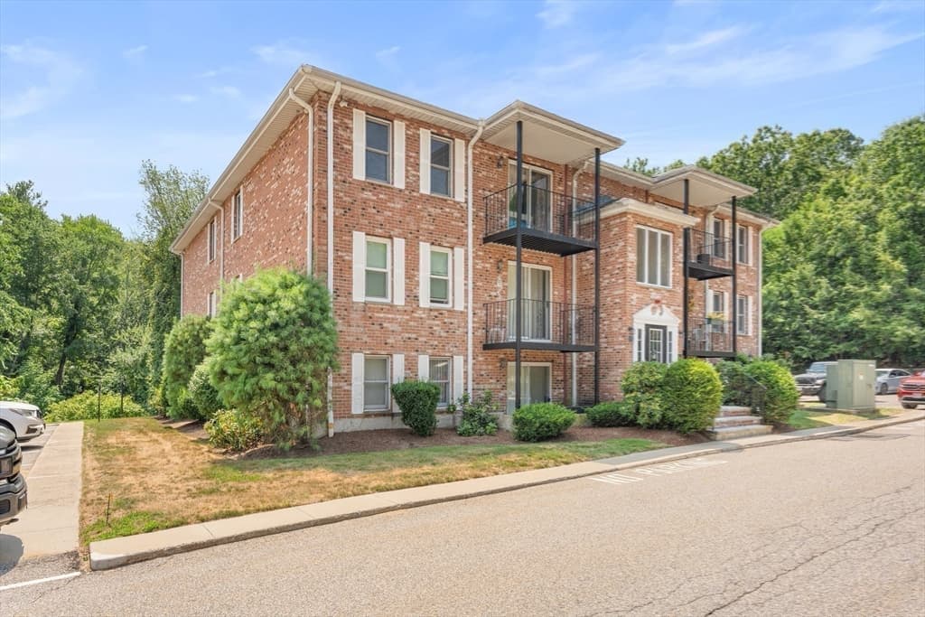 356 Neponset St # D, Canton MA 02021 photo 21
