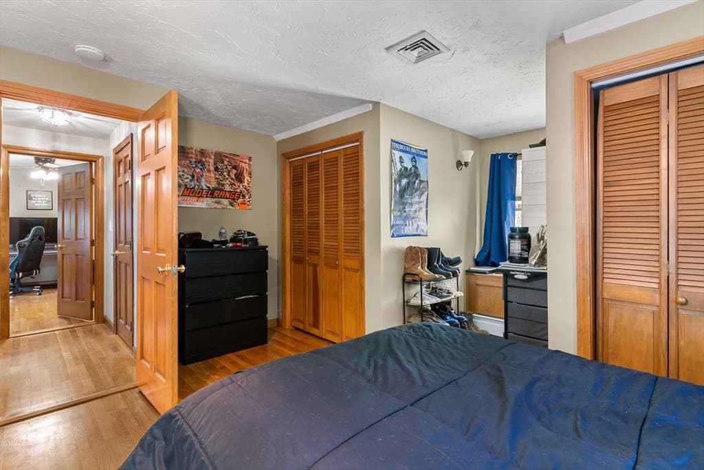 229 Tispaquin St, Middleboro MA 02346 photo 30
