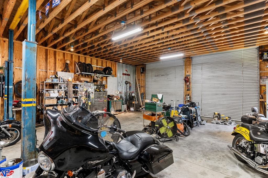 229 Tispaquin St, Middleboro MA 02346 photo 40