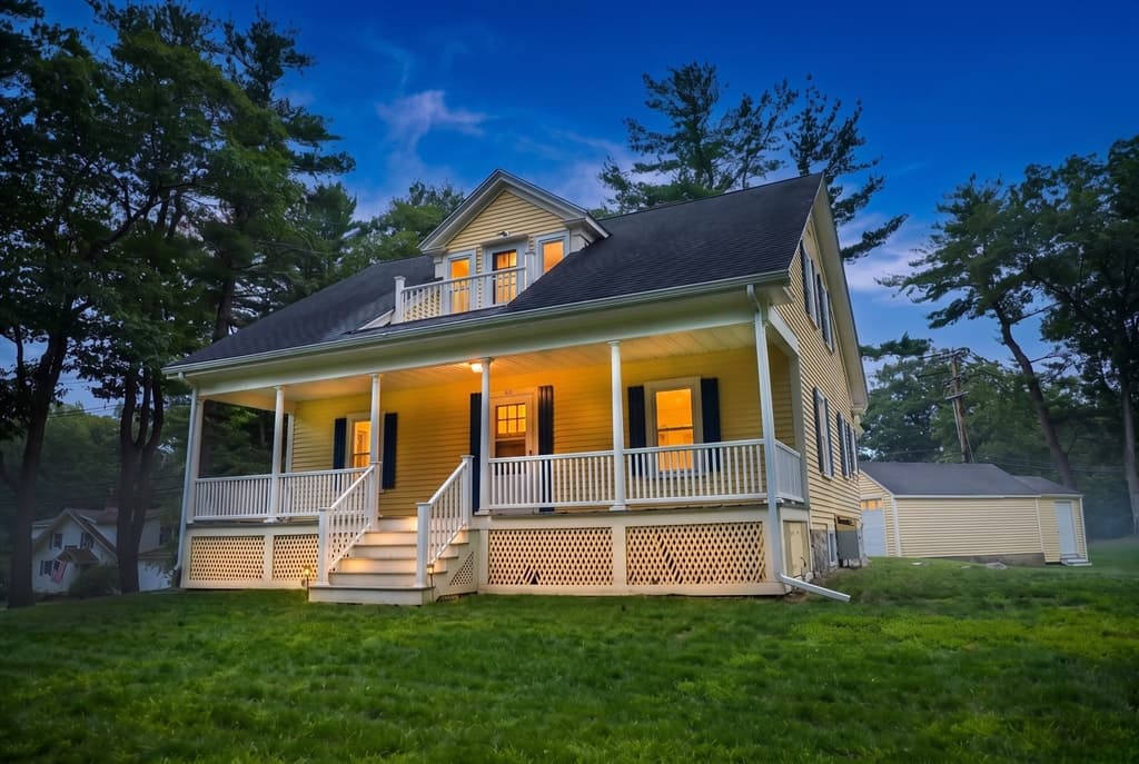 408 Park Street, North Reading MA 01864