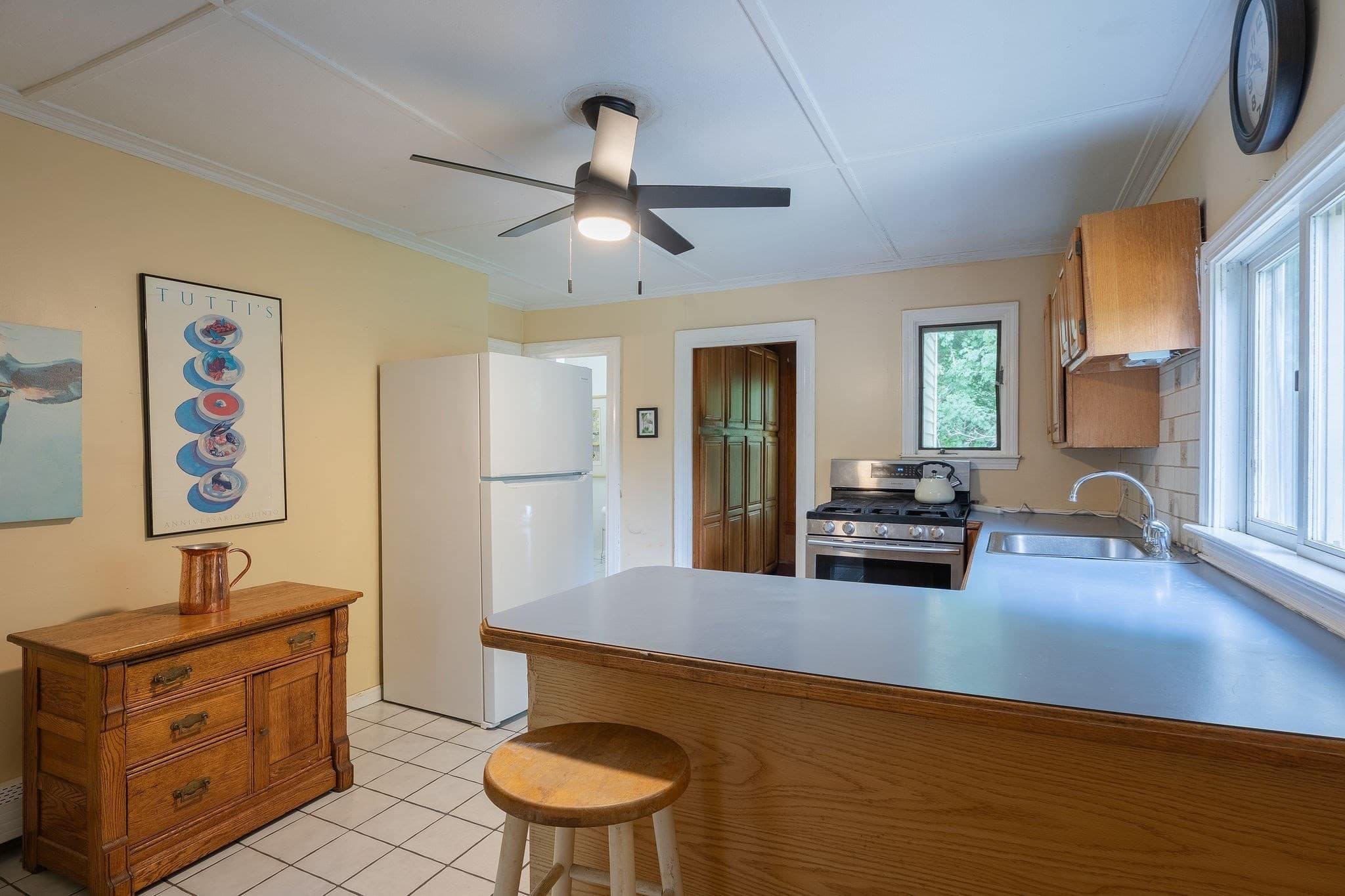Single Family Residence at 190 N. Main Street, Sharon MA 02067, photo 14 of 42