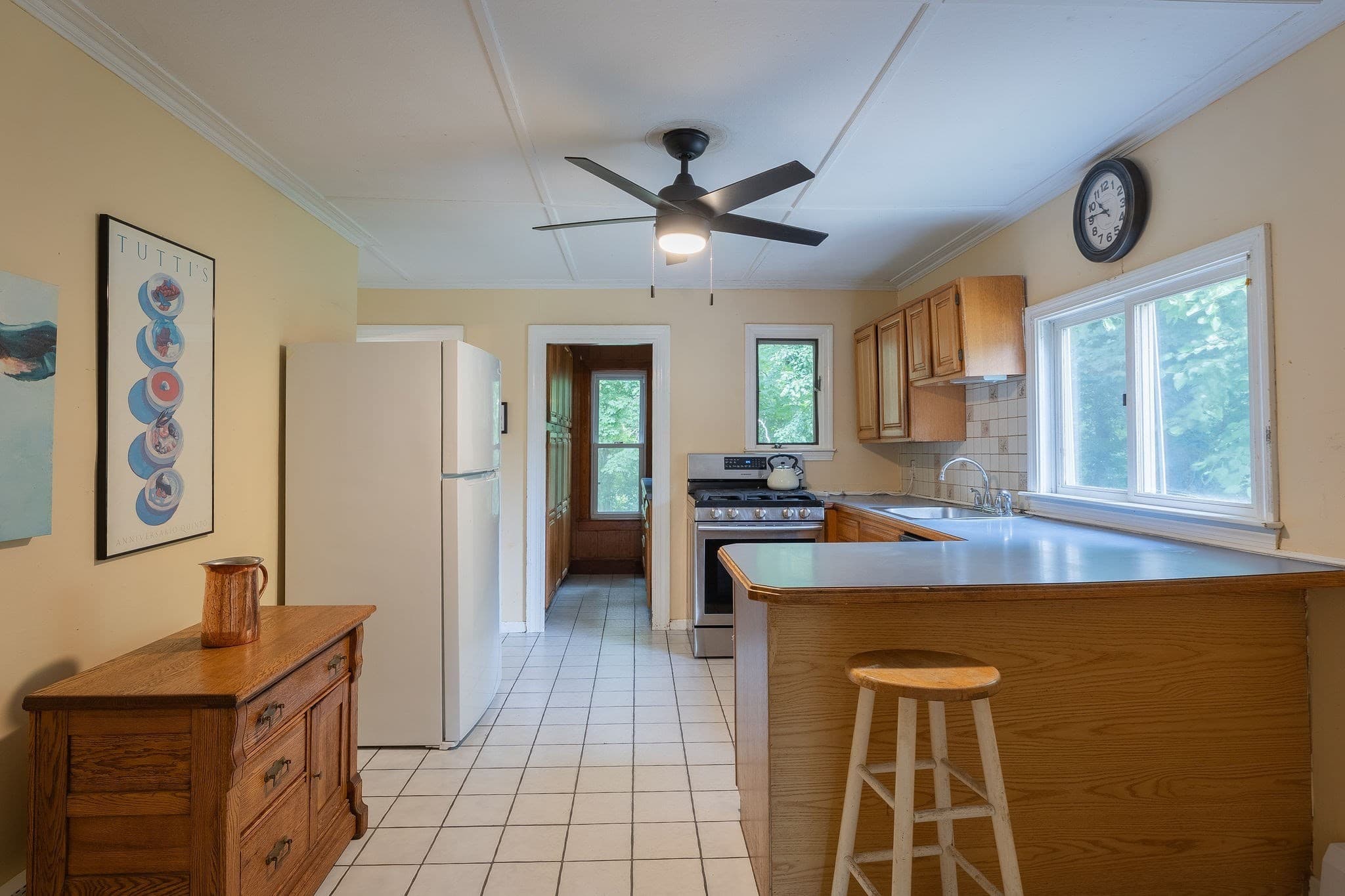Single Family Residence at 190 N. Main Street, Sharon MA 02067, photo 11 of 42