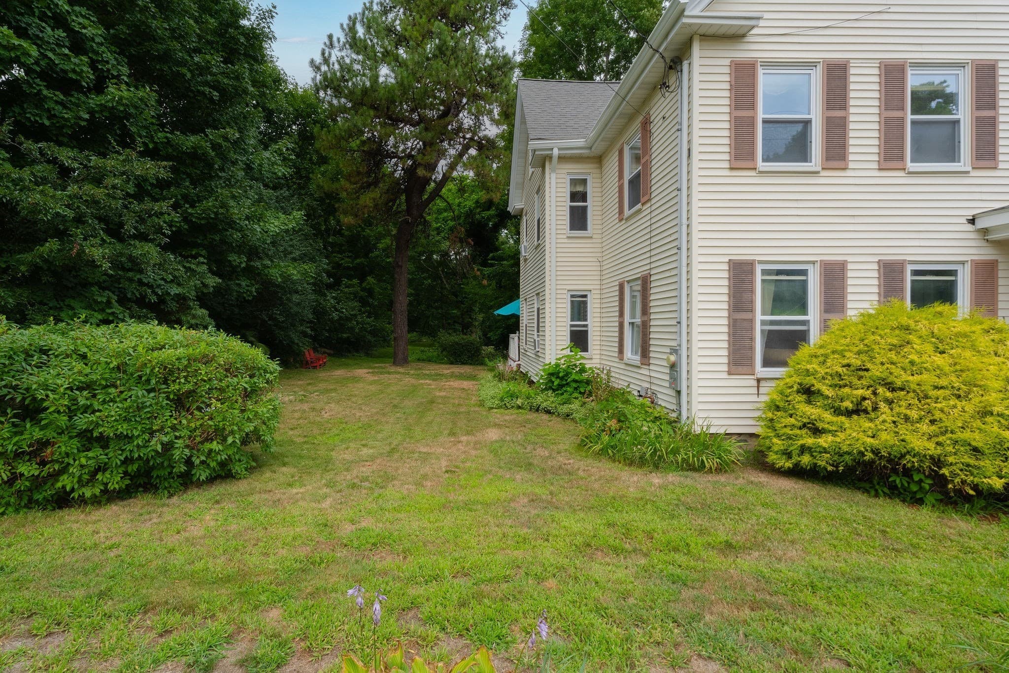 Single Family Residence at 190 N. Main Street, Sharon MA 02067, photo 4 of 42