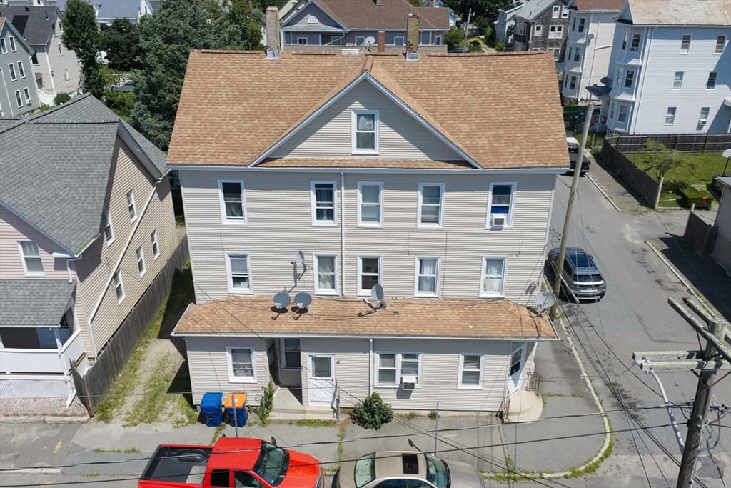 199-203 Austin St, New Bedford MA 02740 photo 2