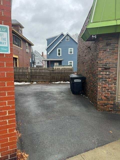 173 Pine St, Lowell MA 01851 photo 4