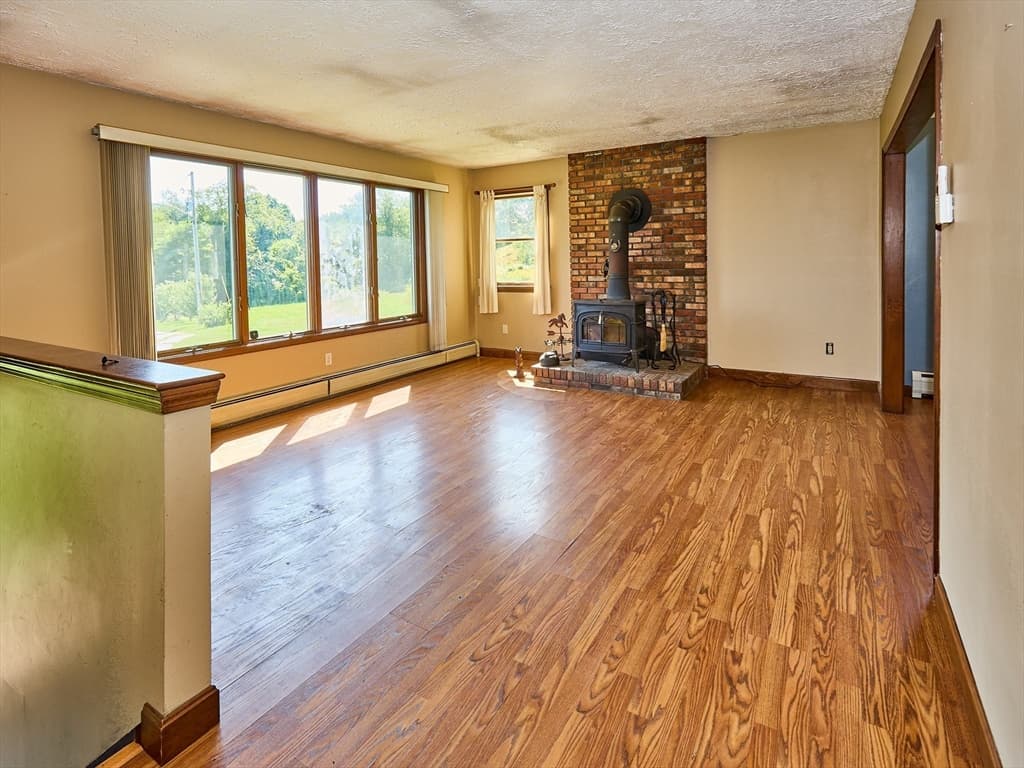554 Sharps Lot Road, Swansea MA 02777 photo 12