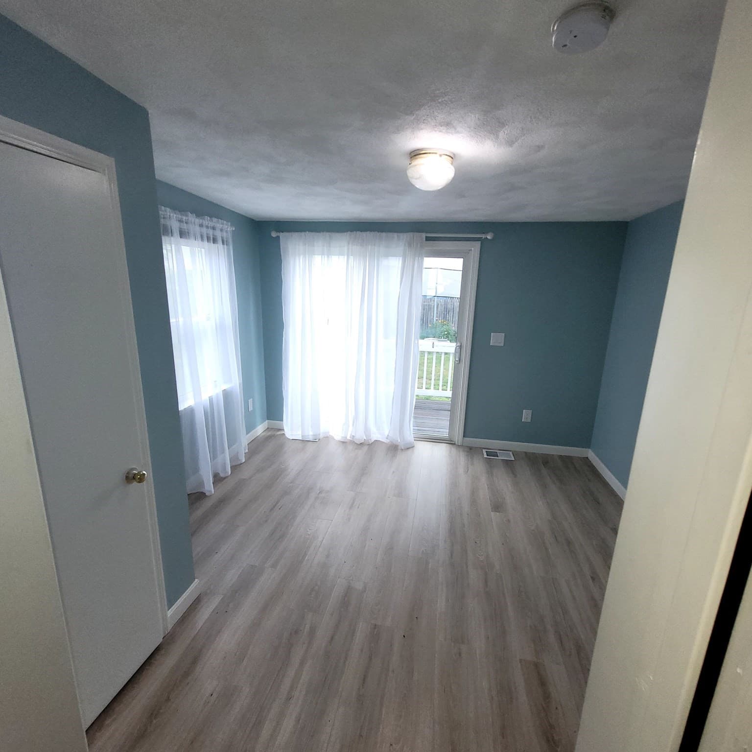 Single Family Residence at 33 Markham Cir, Ayer MA 01432, Ayer, photo 6 of 6