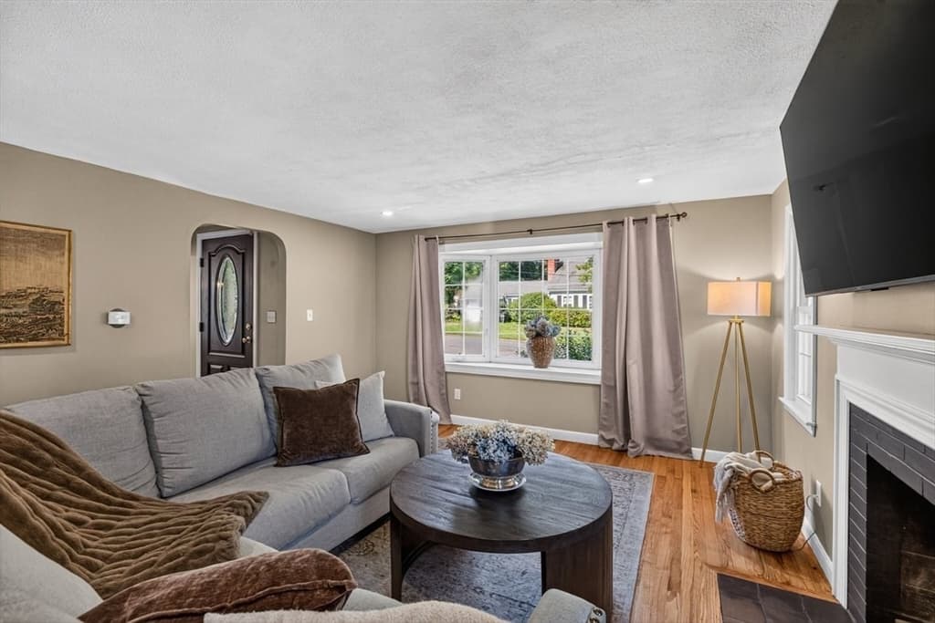 20 Westernview Cir, East Longmeadow MA 01028 photo 6