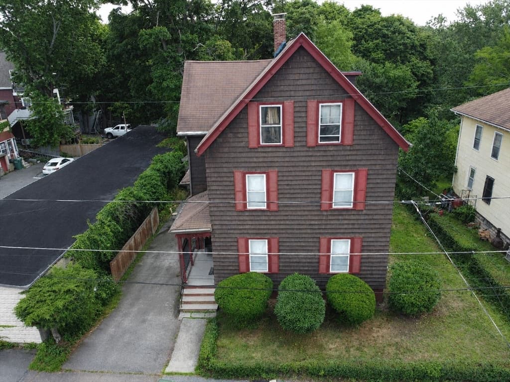 233 Arlington St, Medford MA 02155