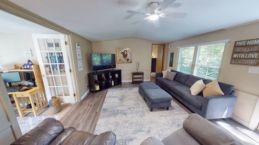 6 Saturn Ln, Nashua NH 03062 photo 10