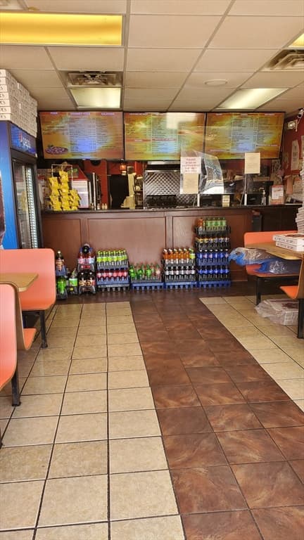 39 North Main St, Randolph MA 02368