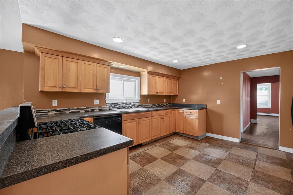 14 Forestvale Rd, Boston MA 02136 photo 11