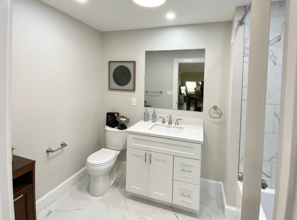 5 Ferdinand St, Worcester MA 01603 photo 36