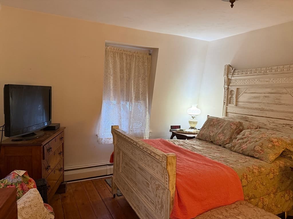 8 Hawes St, Fitchburg MA 01420 photo 11
