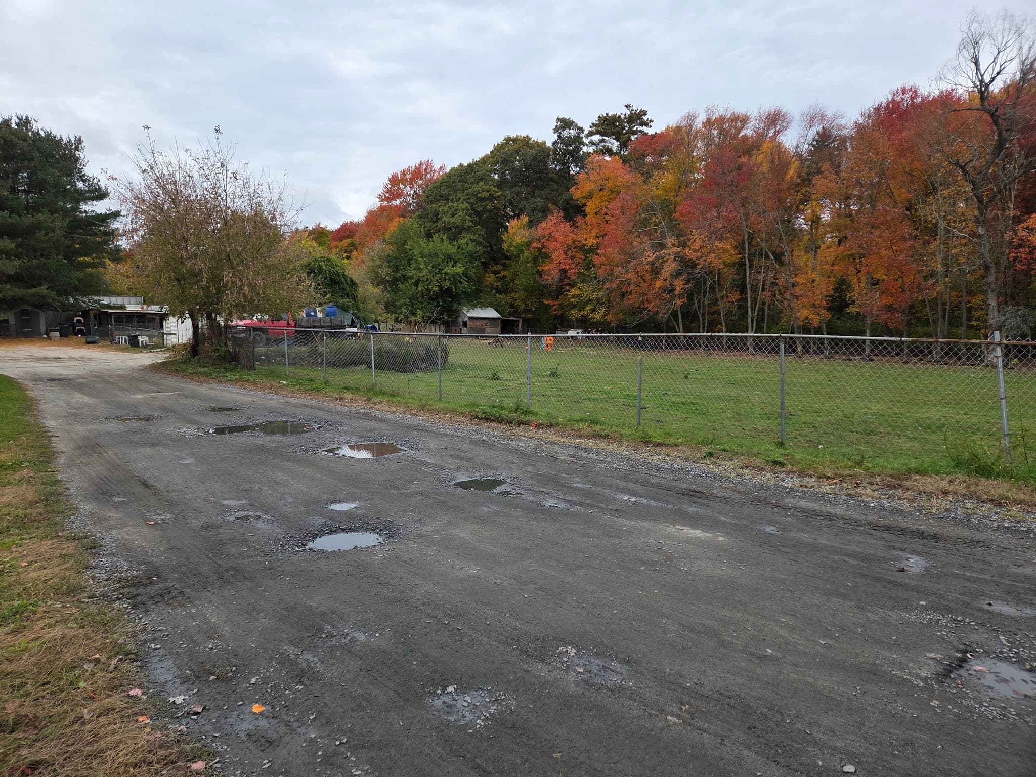 Single Family Residence at 273 River Road, Hudson MA 01749, photo 3 of 3