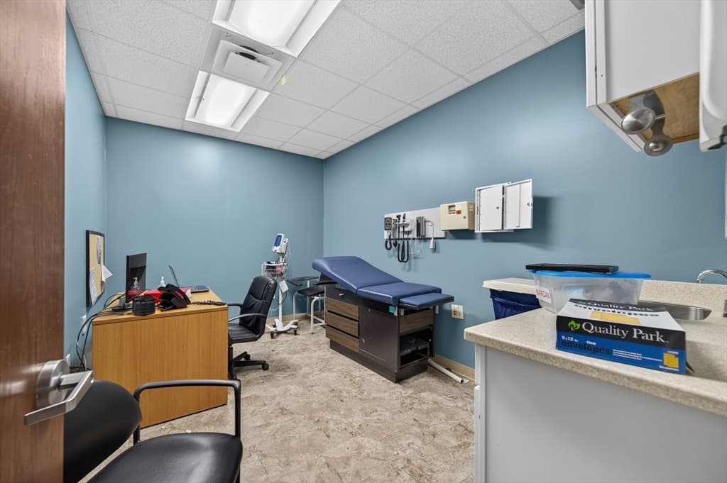 15-21 School St, Quincy MA 02169 photo 5