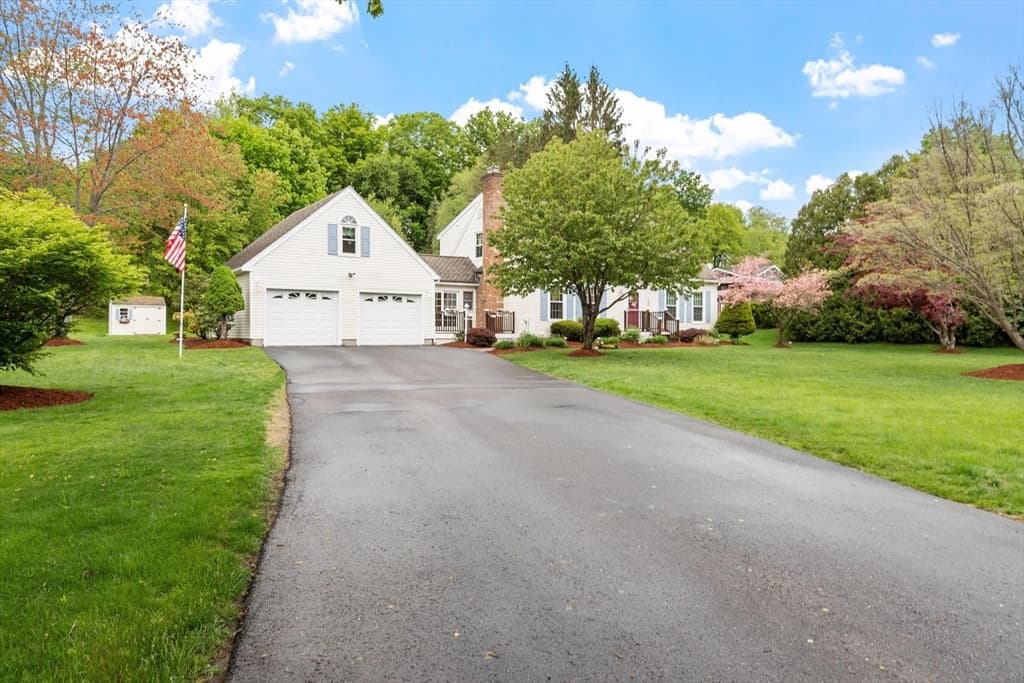 29 Rinnock Rd, Fitchburg MA 01420 photo 3