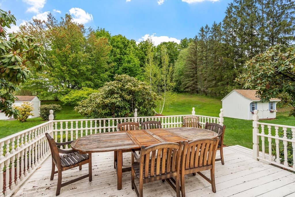 29 Rinnock Rd, Fitchburg MA 01420 photo 8