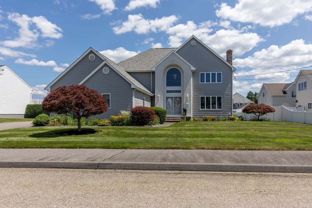 60 Bryan Drive, Taunton MA 02780