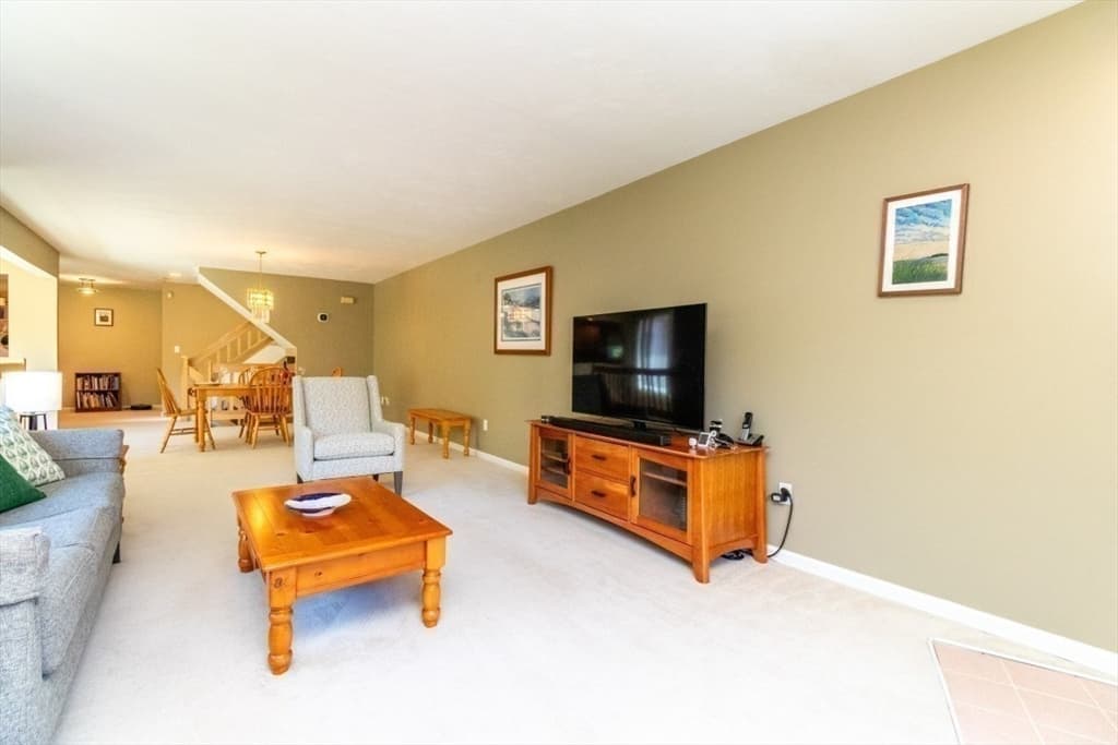 60 Algonquin Trail # 60, Ashland MA 01721 photo 8