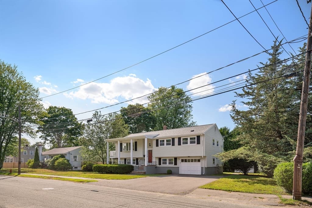 56 Winfield St, Norwood MA 02062 photo 2