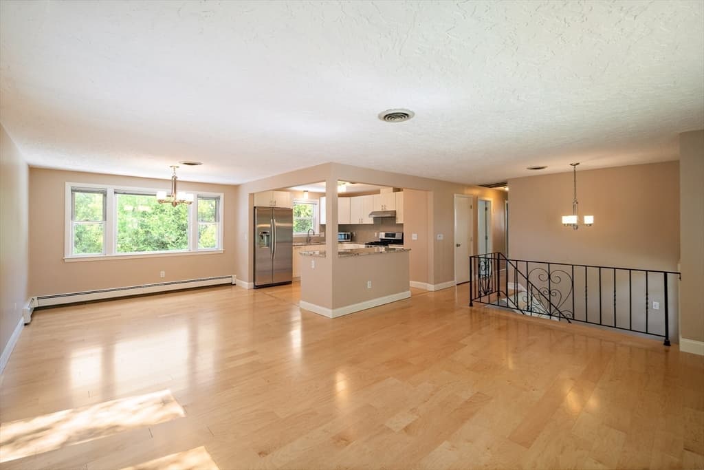 56 Winfield St, Norwood MA 02062 photo 9