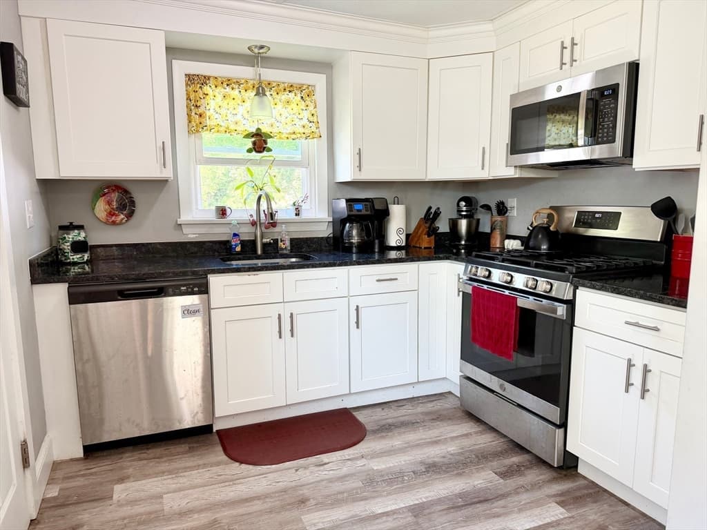 7 General Cobb St # 7, Taunton MA 02780 photo 11